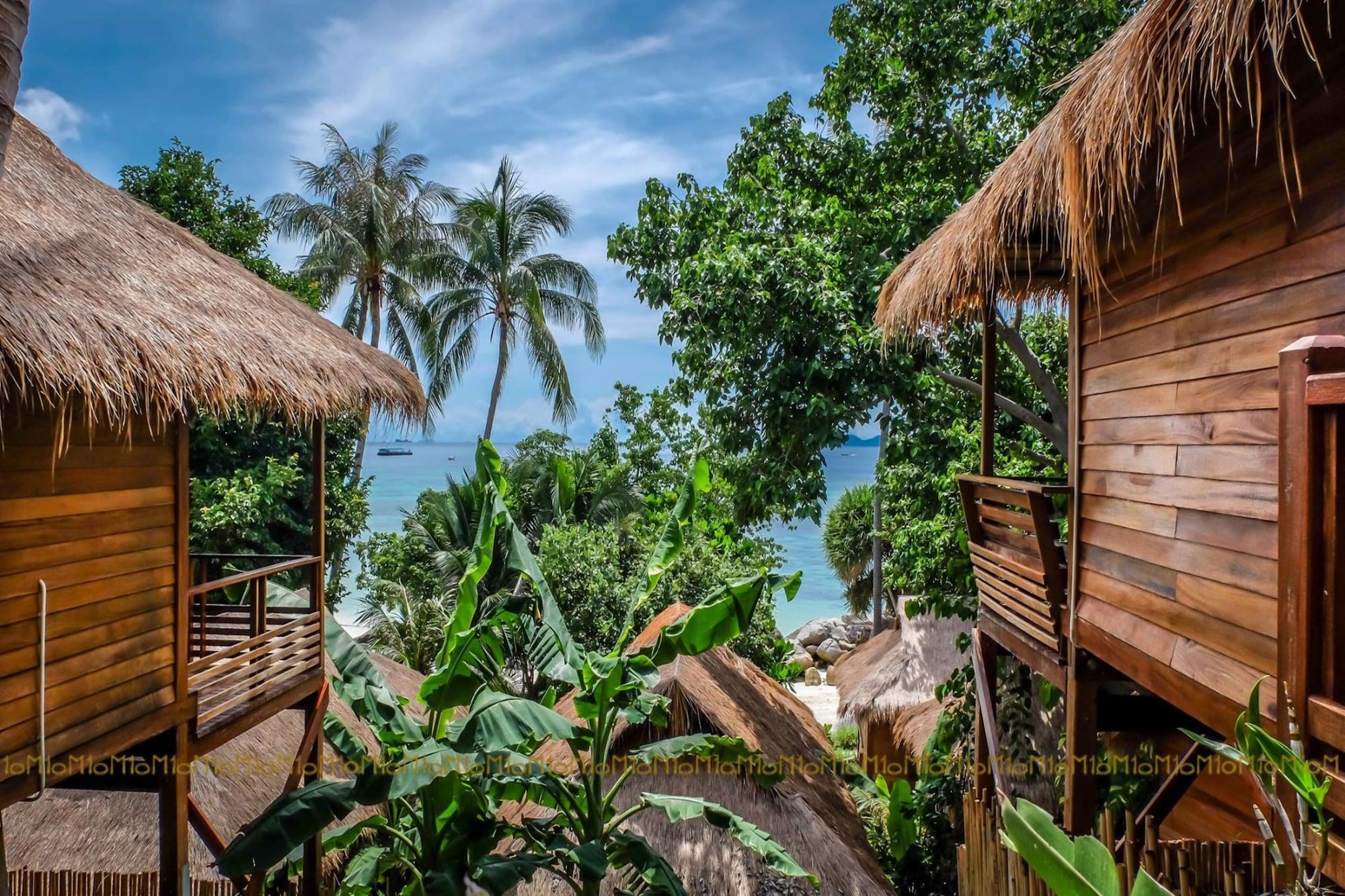 Ten Moons Lipe Resort Ngoại thất bức ảnh