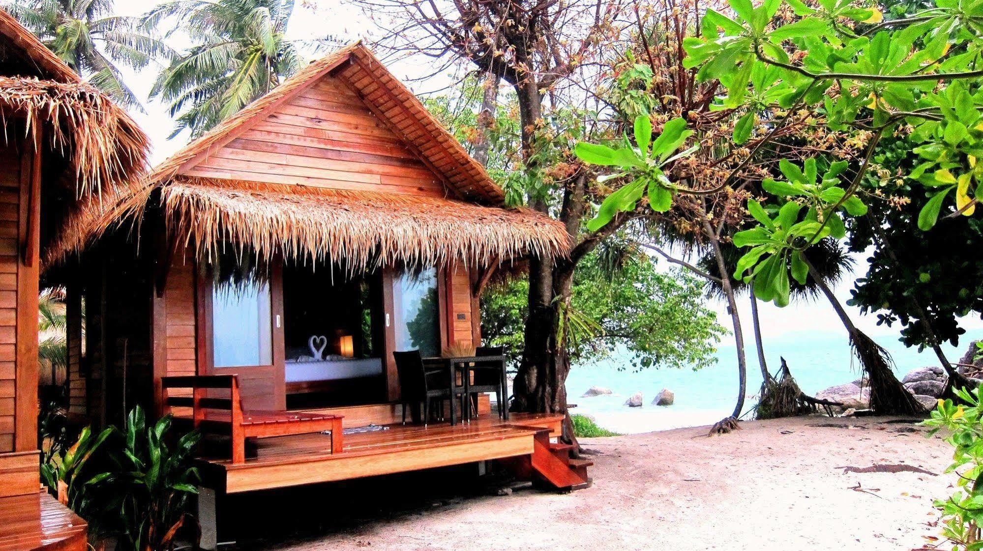 Ten Moons Lipe Resort Ngoại thất bức ảnh
